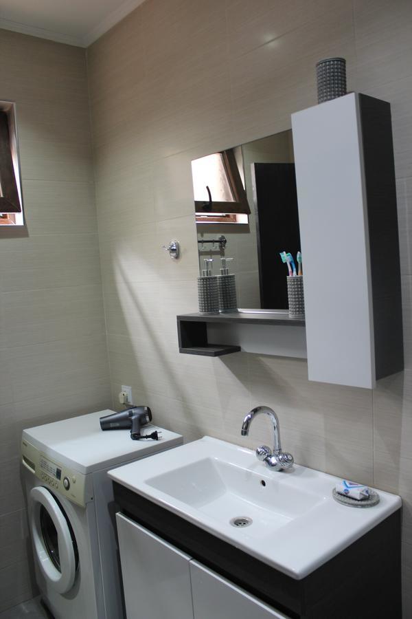 Lasha Apartment Tbilisi Exteriör bild